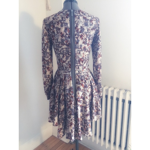 H&M - Fit And Flare Dress - Picture 3 of 3